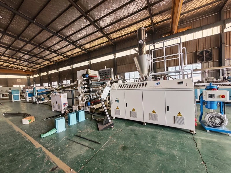 1200mm PVC薄板押出ライン